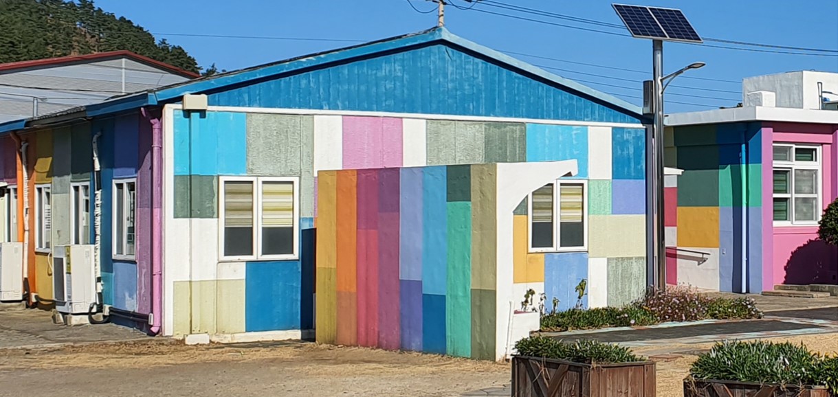 제주 더럭초등학교 색채