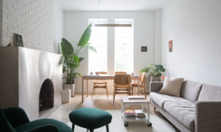 작은 아파트, 단순하고 현대적인 감각의 인테리어 색채