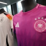 새로운 독일 축구대표 유니폼 색, 핑크를 성소수자의 색으로 만든 것은 나치
