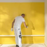 Dulux는 2025년 올해의 색으로 ‘쾌락을 주는’ 밝은 노란색 ‘True Joy’ 발표