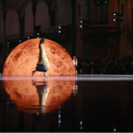 빛의 질서, 색의 현상 – 샤넬 2026 S/S 공간 색채 리서치