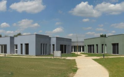 의료시설이 아니라 삶의 공간처럼, FAM ‘L’essor’의 건축색채